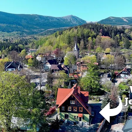 Retro Jemiola Centrum Gasthuis Karpacz